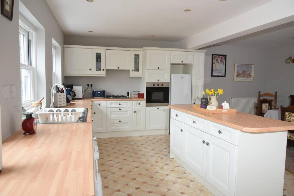 Cotswold Dog-Friendly Holiday Home Страуд Экстерьер фото